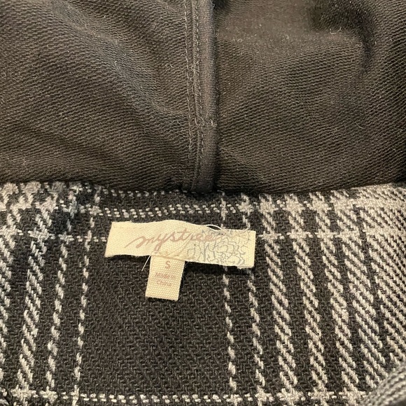 Mystree Oversized Hooded Flannel - Size S - Picture 4 of 5